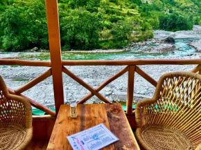 Hotel Himalayan Valley View Retreat - Best Selling Riverside Hotel in Manali